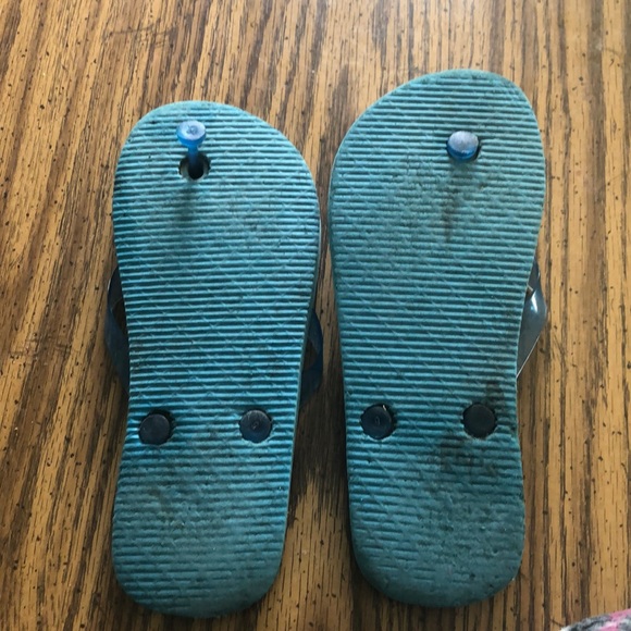 Flip flops - Picture 2 of 2